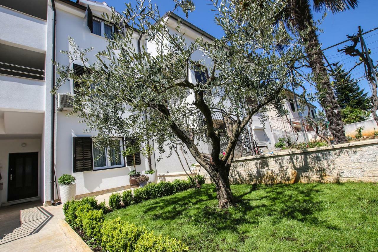 Apartmani Ljubica Пореч Екстер'єр фото