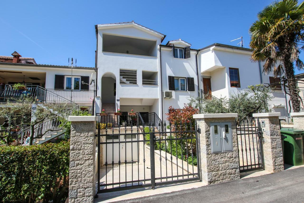 Apartmani Ljubica Пореч Екстер'єр фото